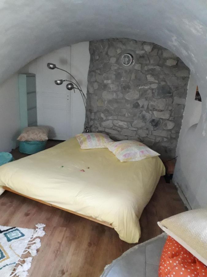 Le Colombier Bed & Breakfast Glandage Екстериор снимка