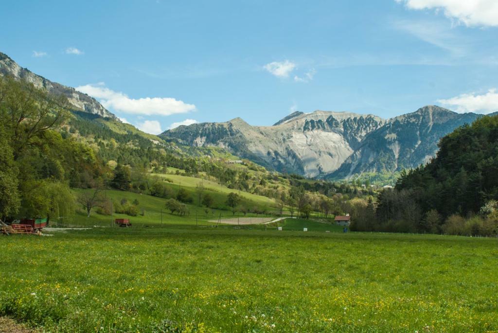 Le Colombier Bed & Breakfast Glandage Екстериор снимка