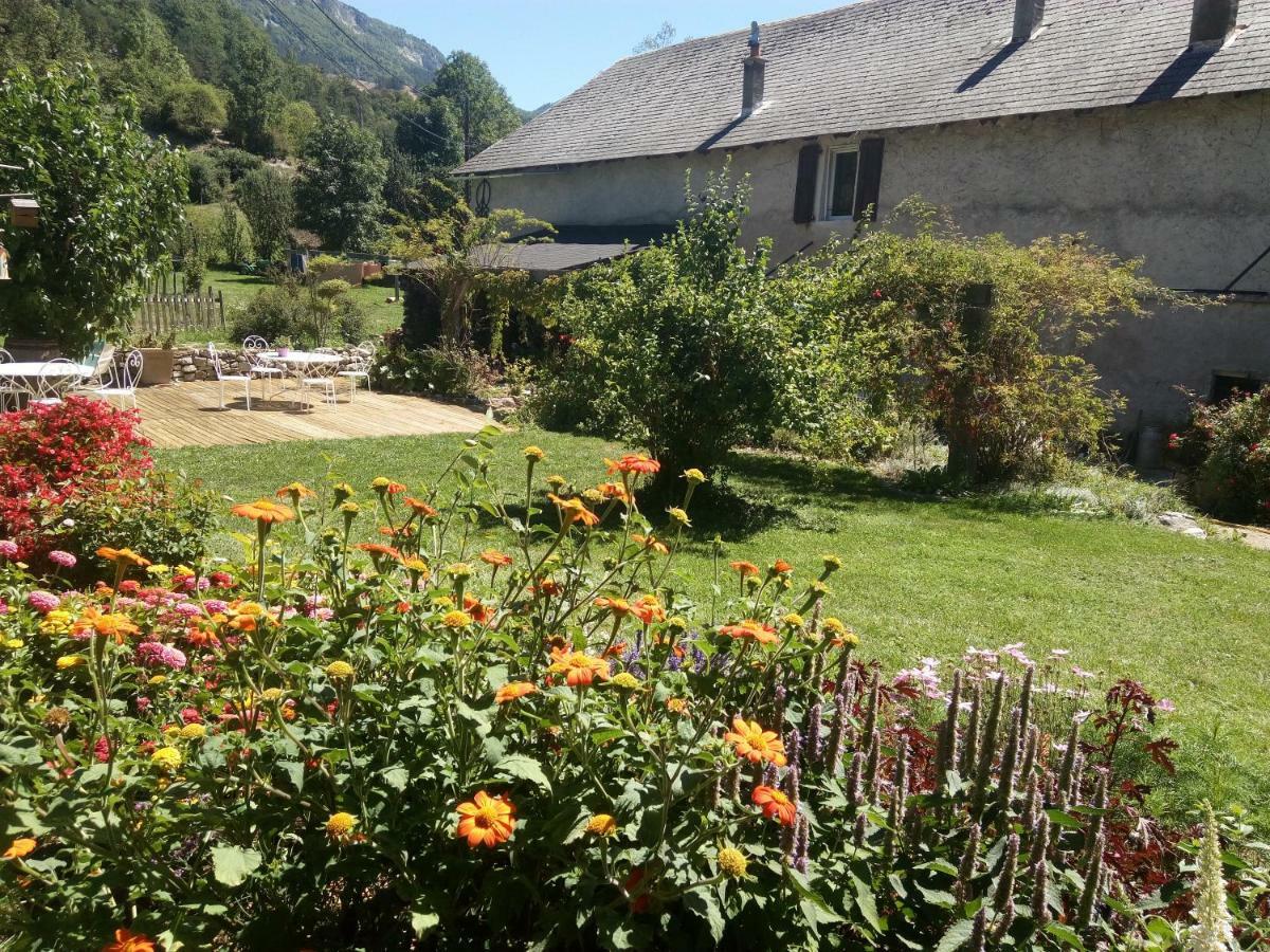Le Colombier Bed & Breakfast Glandage Екстериор снимка