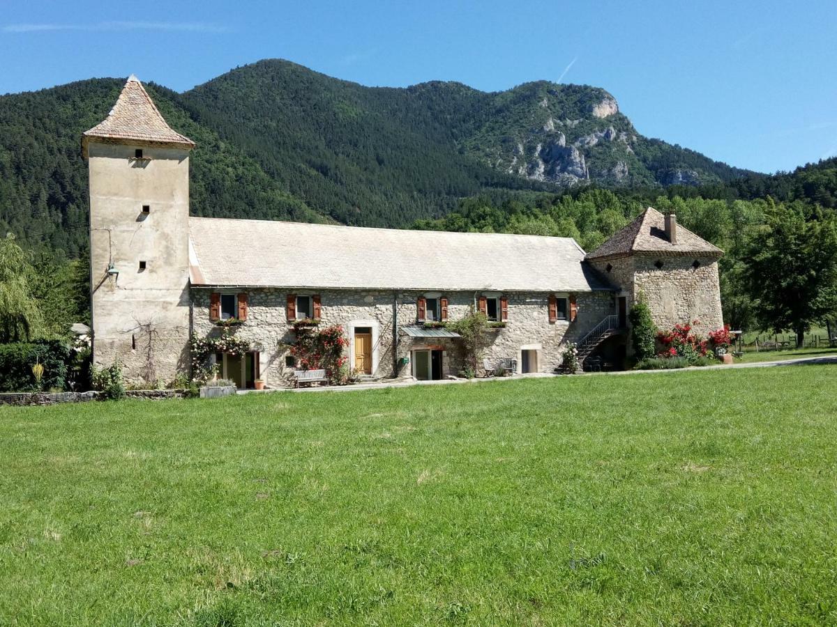 Le Colombier Bed & Breakfast Glandage Екстериор снимка